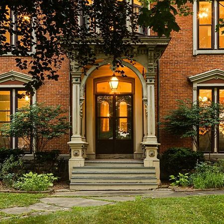 Rosemont Inn Utica Zewnętrze zdjęcie