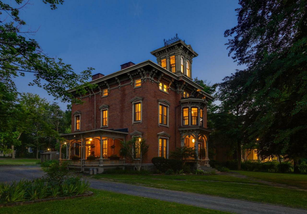 Rosemont Inn Utica Zewnętrze zdjęcie
