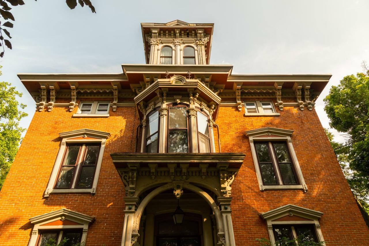 Rosemont Inn Utica Zewnętrze zdjęcie