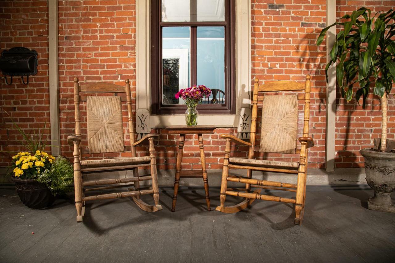 Rosemont Inn Utica Zewnętrze zdjęcie